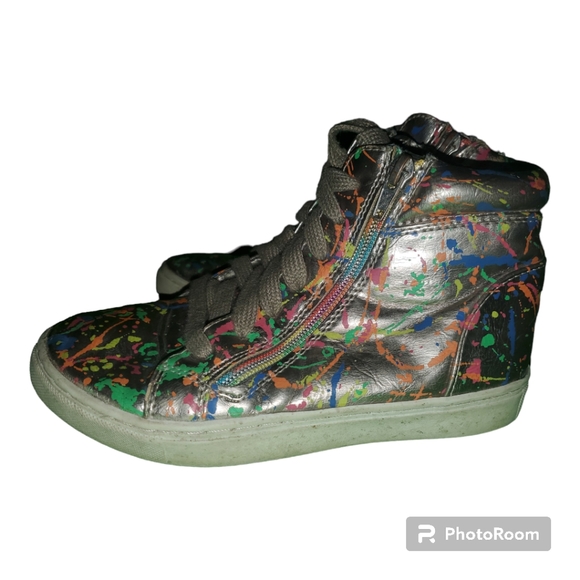 Youth Sneakers Size 2 - Picture 5 of 6